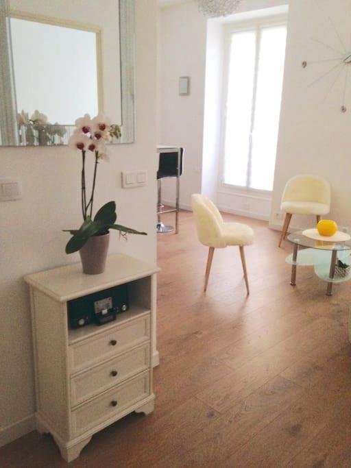 #28 1 Bdr Flat Ac Balcony Hper Central 10Mins To Beach & Old Town Nice Eksteriør bilde