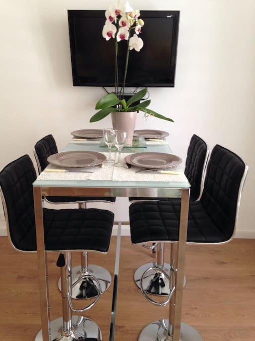 #28 1 Bdr Flat Ac Balcony Hper Central 10Mins To Beach & Old Town Nice Eksteriør bilde